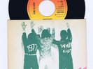 45 RPM SP THE CLASH WHITE RIOT