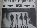 Skins e Punks = T.N.T. 7