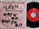 QUEEN - Another one Bites the Dust - Don't Try Suicide - PINK Sleeve BELGIUM