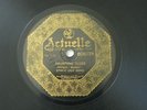 Synco Jazz Band Haunting Blues Pathe Actuelle 020778