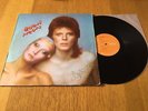 DAVID BOWIE - PIN UPS - 1973 LP A1T/B1T 1ST PRESS VG+ # AUTOGRAPH ON COVER #