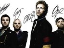 COLDPLAY - Hand Signed 12x8 Photo - Mylo Xyloto Viva La Vida Chris Martin Band