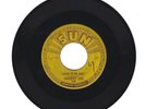 ORIGINAL 1955 SMOKEY JOE SIGNIFYING MONKEY / LISTEN TO ME 45RPM SINGLE SUN 228