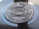 THE BEATLES   ORIGINAL  1966 UK 45  PAPERBACK WRITER    EXCELENT    1 G