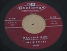 GARAGE SURF 45 - THE RIPTIDES - MACHINE GUN - CHALLENGE - CLEAN COPY