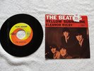 The Beatles Yellow Submarine/Eleanor Rigby   Picture Sleeve 45 Capitol 5715   NM