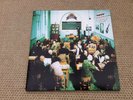 Oasis. Masterplan. Double LP. CRELP241. Rare. Near Mint.