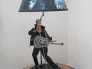 LAMPE ANIMEE A L'EFFIGIE DE  JOHNNY HALLYDAY  LE BON  TEMPS DU ROCK AND ROLL