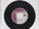 HALIFAX/ GIVE ME BREAD - VERSITALES (75 REGGAE ROOTS 7