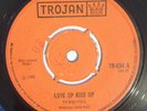 TERMITES - LOVE UP KISS UP - TROJAN ( ROCKSTEADY 7 )