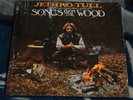 JETHRO TULL SONGS FROM THE WOOD  UK LP CHRYSALIS CHR 1132 WHITE/BLUE  Ex+/Ex+