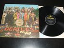 THE BEATLES - Sgt Pepper's Lonely Hearts... Parlophone B&Y label LP - VG+ cond