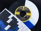 JACK WHITE TRI-COLOR CONNECTED BY LOVE 7