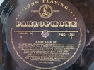 The BEATLES PLEASE PLEASE ME Vinyl LP 1st UK pressing Black/Gold label VERY RARE