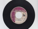HALIFAX/ GIVE ME BREAD - VERSITALES (75 REGGAE ROOTS 7