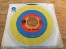 Beatles Yesterday Act Naturally 5498 Capitol Target Label (1971) Issue Near MINT