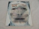 DAVID BOWIE 1995 OUTSIDE OFFICIAL TOUR PROGRAMME IN EXCELLENT CONDITION