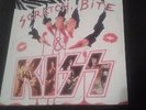 KISS - SCRATCH & BITE 2 RECORD LP (RARE).