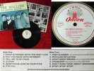 LP Hollies: For Certain Because... (Odeon SMO 74 221) D  weiss/gold Label