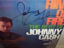 RARE  VINTAGE JOHNNY CASH LP – AUTOGRAPHED  RING OF FIRE – BEST OF CS 8853 1963