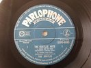 BEATLES.  THE BEATLE'S HITS. FIRST PRESSING GREEN LABEL.
