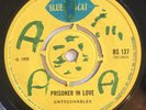 UNTOUCHABLES - PRISONER IN LOVE / TRUE LOVE - BLUE CAT ( ROCKSTEADY 7 )