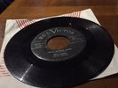 Elvis Presley    RARE RCA VICTOR 45 rpm     MEAN WOMAN BLUES
