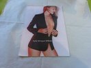KYLIE MINOGUE - OFFICIAL CALENDAR 2002