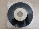 DEVO - GIRL U WANT / SNOWBALL - PHILIPPINES PRESSING - 7 VINYL - RARE