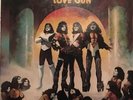 KISS ORIG LOVE GUN (SEALED) X RARE 1977 (NO RESERVE ) FREE SHIPPING
