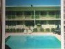 BEACH HOUSE Used To Be b/w Apple Orchard 7
