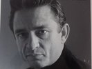 NEW Johnny Cash – The Essential LP