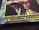 Raymond Naptali . Trouble posse
