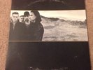 U2 VINYL LP THE JOSHUA TREE ORIGINAL PRESSING POSTER LYRIC SHEET SLEEVE