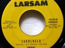 TOPPIKS 45 Surrender / Give it a chance to grow LARSAM sweet soul VG++  Ws1628