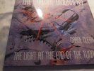 The Damned - Light at the End of the Tunnel - Official Biography (Paperback)