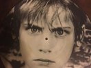 U2  War  Picture Disc 100% genuine black rim