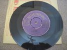 ELVIS PRESLEY Rip It Up 1957 GOLD HMV Removable Centre   POOR CONDITION