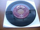 THE  VELVETS     /   DOO  WOP   /     I    -   AT  LAST      /   ROBIN   1950'S