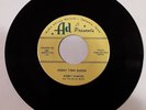 BOBBY HANKINS AND THE BLUE BOYS - HONKY TONK QUEEN/DEEP WATER - 45 RPM - AD 104