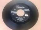 THE BEATLES Swan SHE LOVES YOU RARE MISPRINT - 45rpm -vintage vinyl