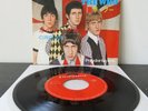 THE  WHO     DOGS    Japan