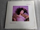 KATE BUSH - HOUNDS OF LOVE (NR MINT COPY - PRINTED INNER SLEEVE - KAB1 - EX/EX+)