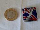 Status Quo vintage pin badge made in england