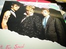STRAY CATS  ORIGINAL 1982 HONG KONG IMPORT DIFF COVER ART VINYL LP  TAG ELVIS