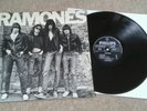RAMONES - DEBUT S/T LP - RARE 1ST PRESS 1976 PHILIPS LABEL + INNER - N/M VINYL