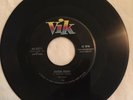 Joe Clay DUCK TAIL/SIXTEEN CHICKS, Vik 45, great Rockabilly Scorcher, Dig it