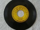 REDUCED $500  ELVIS - SUN 209 - THAT'S ALL RIGHT -  ROCKABILLY -  45 RPM, VG+