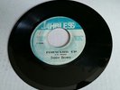 JUNIOR BROWN - FORWARD UP // VERSION / JAHBLESS 45 RPM 7