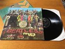 BEATLES - SGT PEPPERS LONELY HEARTS CLUB BAND - 1976 2 BOX EMI PRESS & INSERT